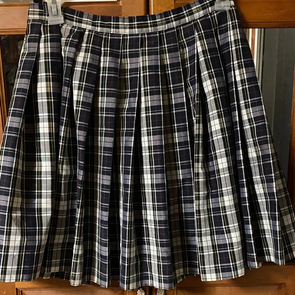 Vintage Elegant Black and White Plaid A-Line Skirt Academia Uniform Cosplay Fall